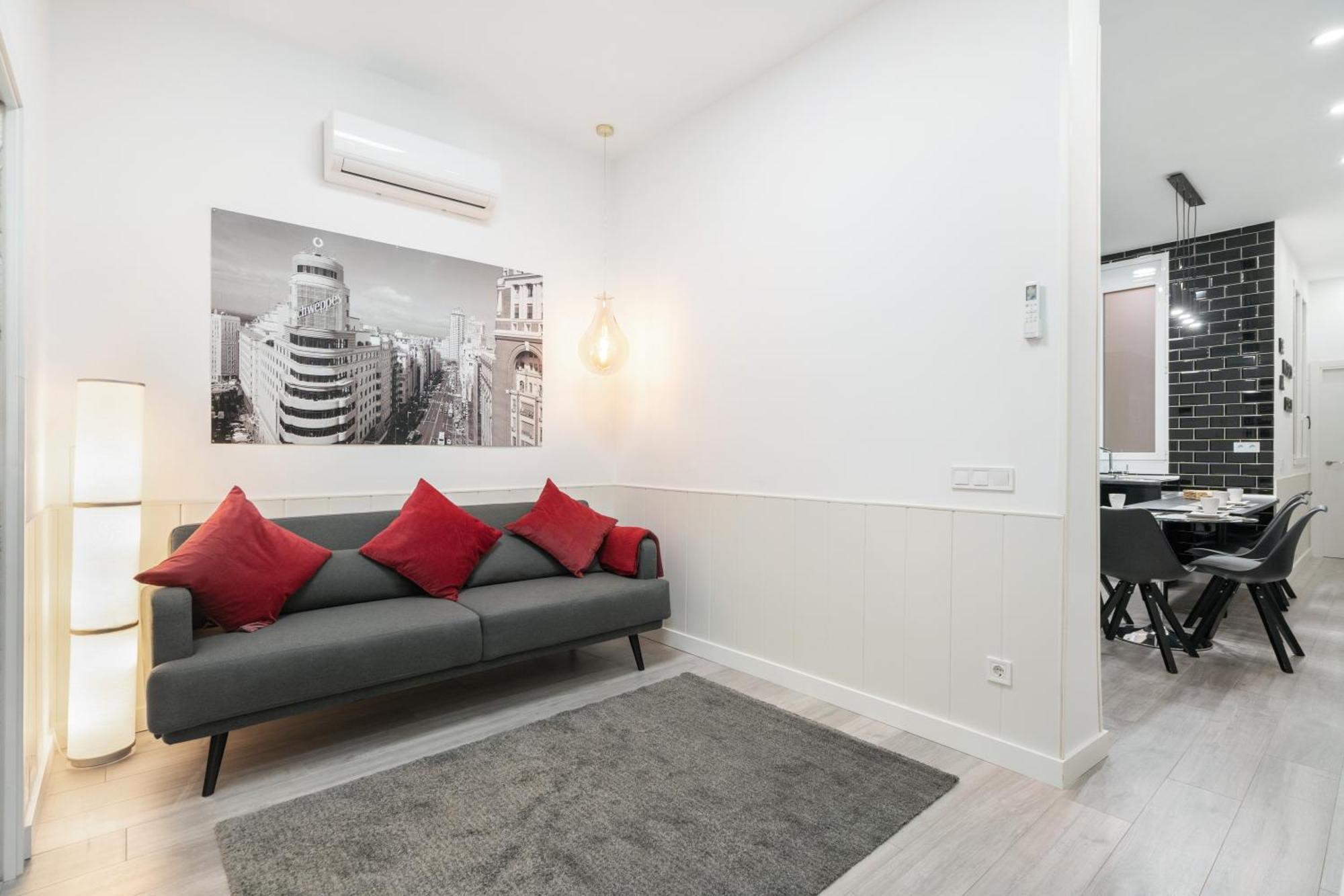 Chueca San Anton Apartment Мадрид Екстериор снимка