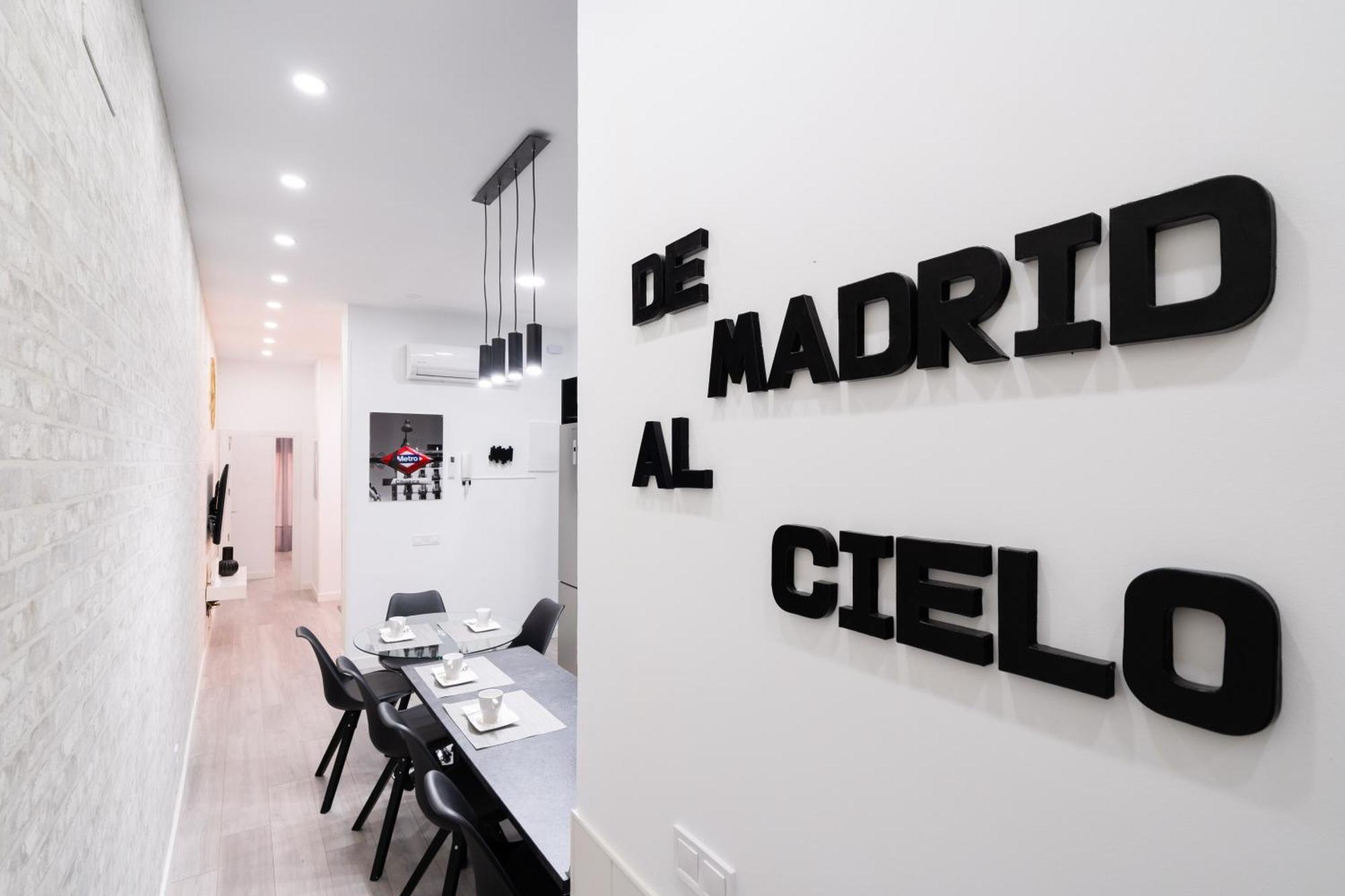 Chueca San Anton Apartment Мадрид Екстериор снимка