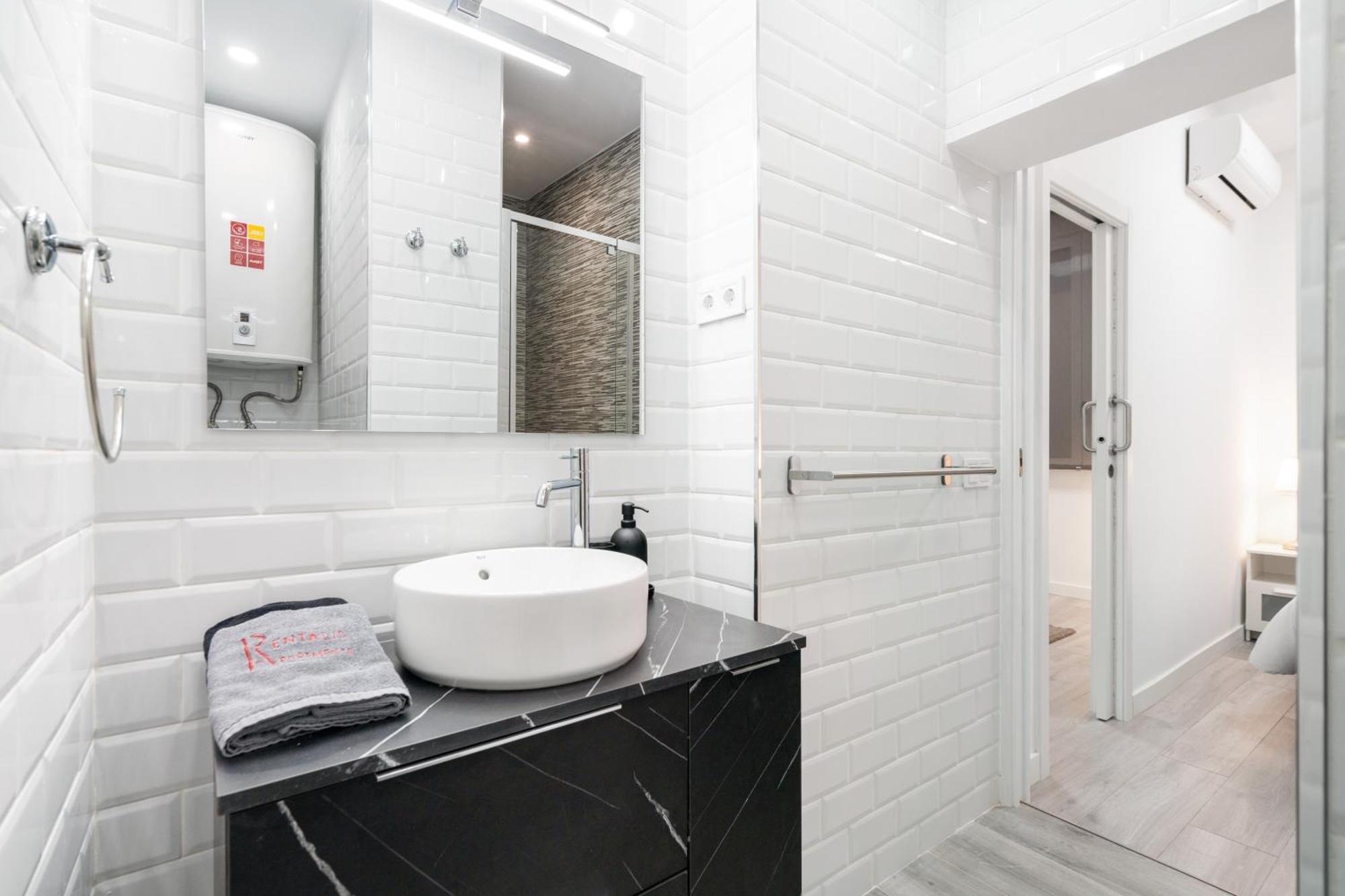 Chueca San Anton Apartment Мадрид Екстериор снимка